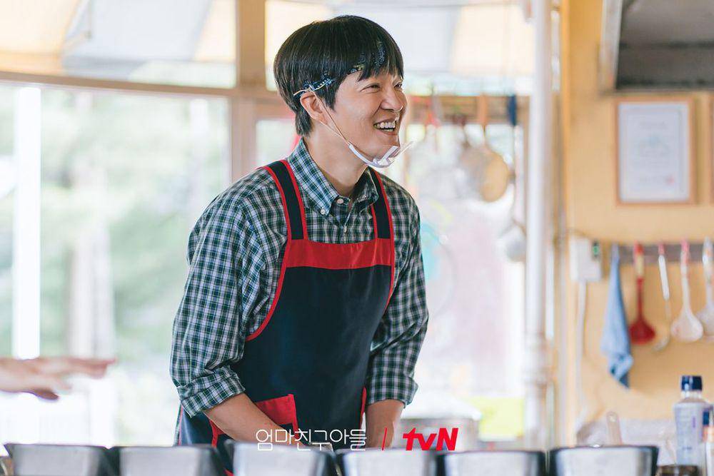 Cuplikan Jo Han Chul di Love Next Door (instagram.com/tvn_drama)