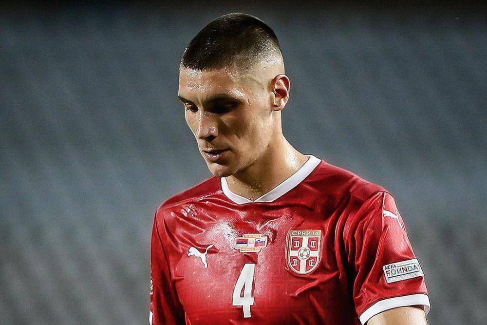 Nikola Milenkovic merupakan bek andalan Timans Serbia. (instagram.com/milenkovicn_4)
