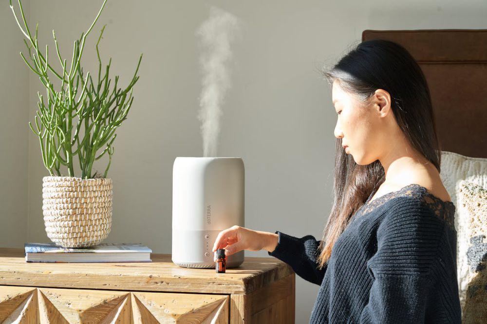humidifier (pexels.com/doTERRA International, LLC)
