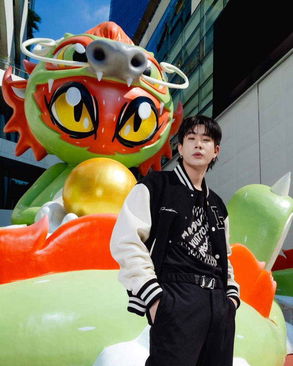 Off Jumpol (instagram.com/tumcial)