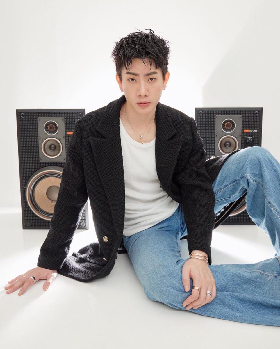Off Jumpol (instagram.com/tumcial)