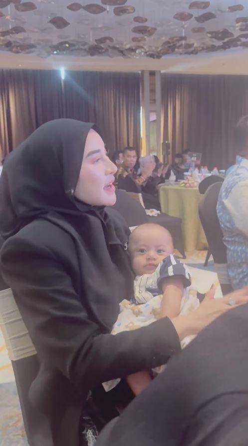 Anak angkat Sandy Purnamasari (Instagram.com/shandypurnamasari)