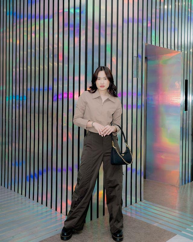 outfit Satine Zaneta (instagram.com/satinezaneta)