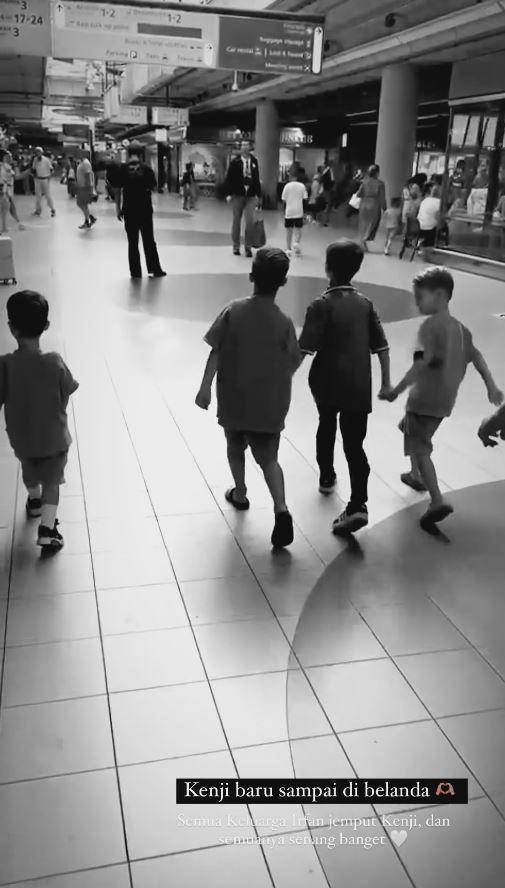 Kenji Bachdim berangkat ke Belanda (Instagram.com/jenniferbachdim)