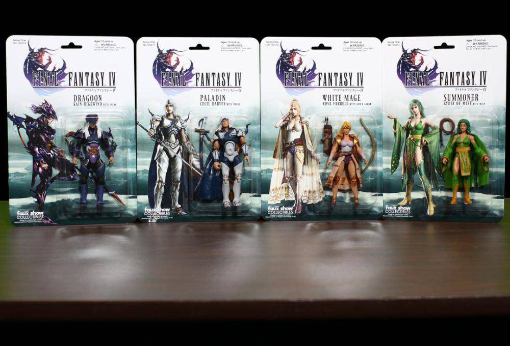 potret koleksi figur Final Fantasy (reddit.com/user/WutsTaters)