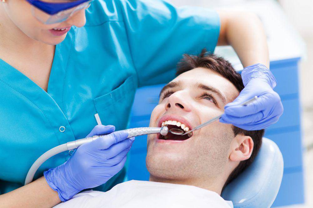 Klinik Dokter Gigi – drg. Eko Amiriyanto (Pixabay.com/Emergency Dentist Tucson)