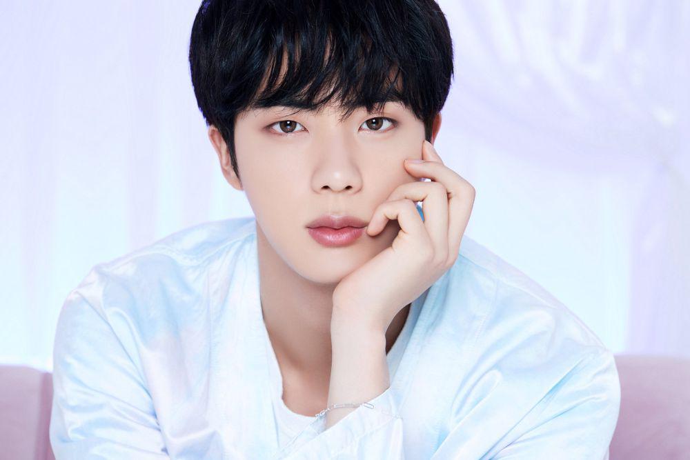 potret Jin (twitter.com/BIGHIT_MUSIC)