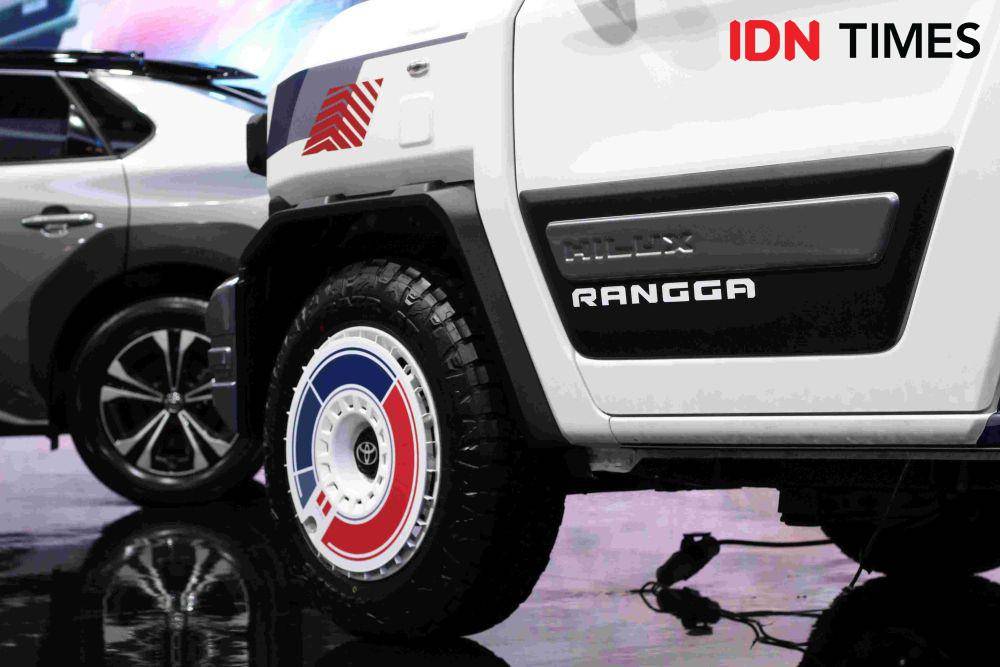 ilustrasi kaki-kaki Toyota Hilux Rangga (IDN Times/Muhammad Raffash)