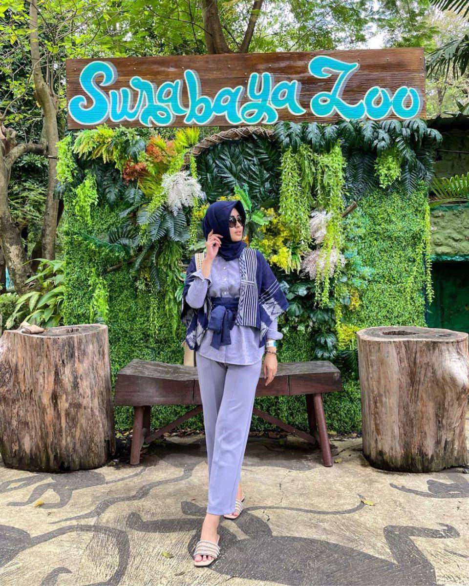 ide outfit ke kantor ala Astrid Widayani (instagram.com/astridwidayani)