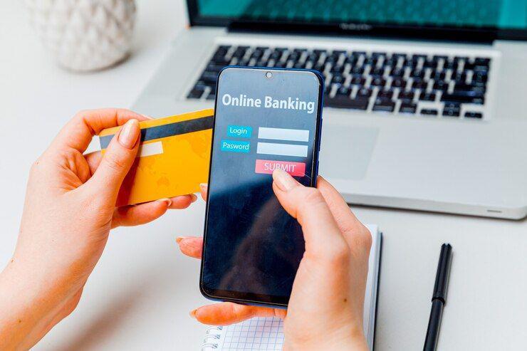 ilustrasi transfer dari online banking (Freepik.com/Burdun)