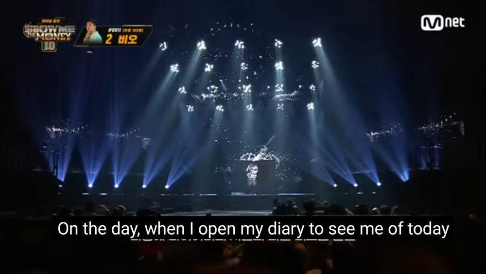 BE'O menampilkan "Nothing" (youtube.com/Mnet TV)