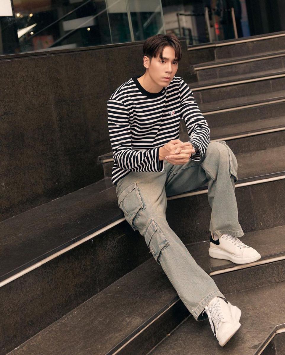 OOTD cargo pants ala Jespipat Tilapornputt (instagram.com/jesjpp)