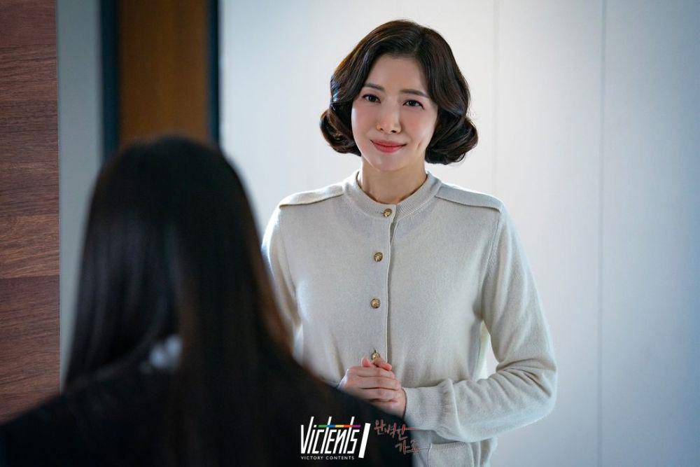Yoon Se Ah di Perfect Family (instagram.com/victorycontents)