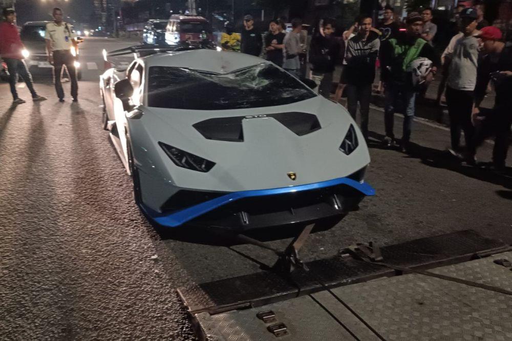 Lamborghini Tabrak Pemulung hingga Tewas di Penjaringan Jakut