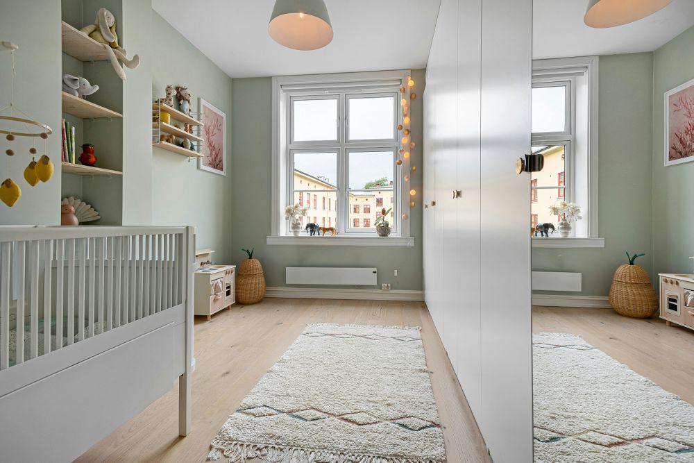 inspirasi desain nursery room (unsplash.com/@alextyson195)