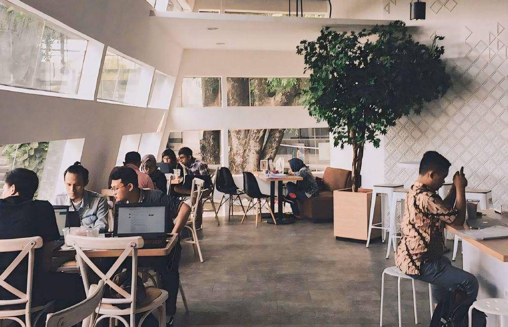 potret suasana di Javaroma Bottega del Caffe (instagram.com/javaromacoffee)