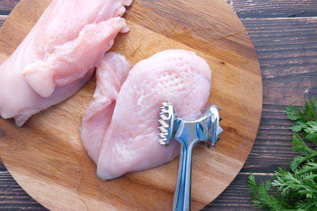 daging ayam (pexels.com/Towfiqu barbhuiya)