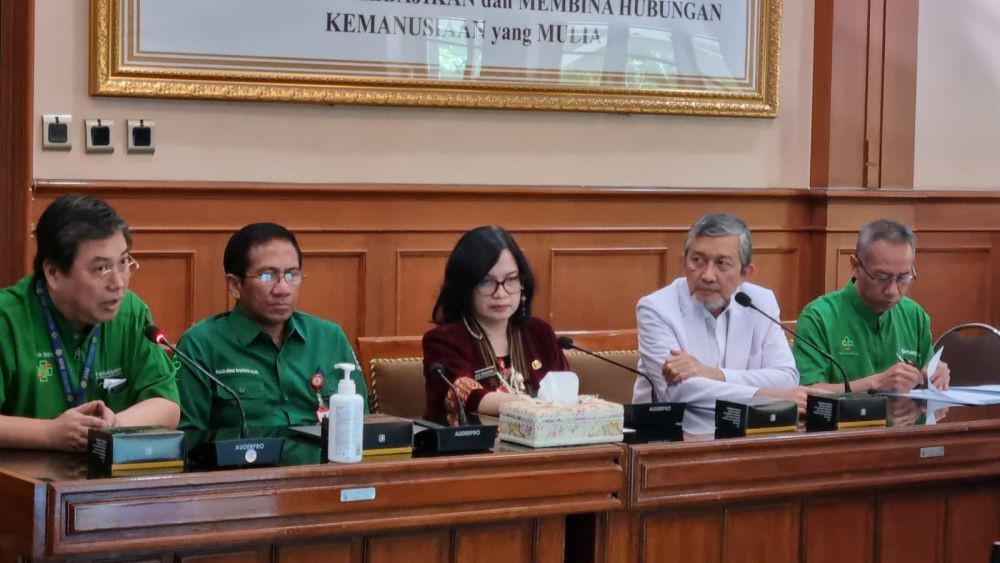 Operasi Bayi Kembar Siam Tulungagung, Satu Meninggal Dunia