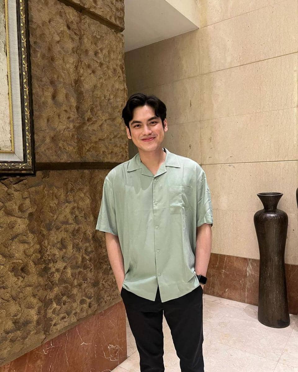 outfit Irzan Faiq (instagram.com/irzannfaiq)