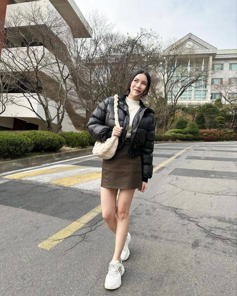 outfit Mook Worranit (instagram.com/mookworranit)