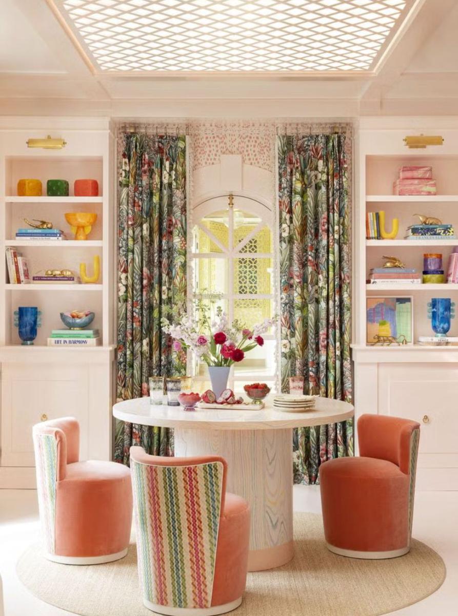 ilustrasi plafon ruang makan minimalis (housebeautiful.com)