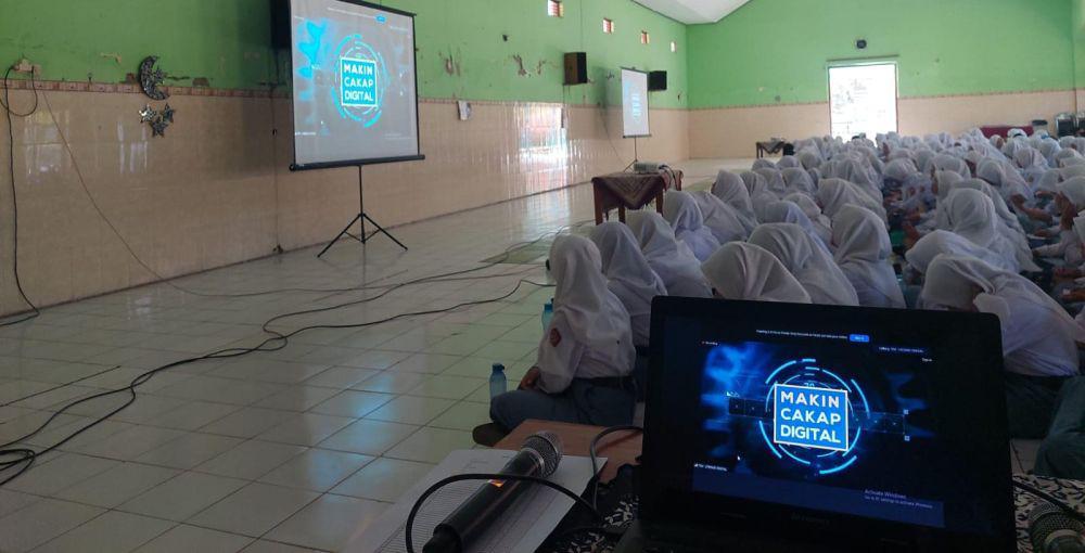 Acara nobar literasi digital siswa SMA yang diselenggarakan Kemenkominfo. (dok Kemenkominfo)