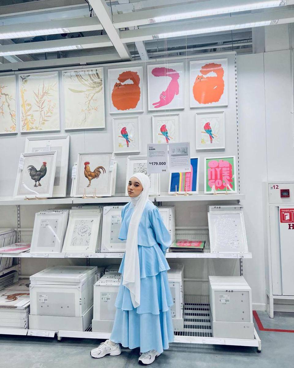 OOTD kuliah dengan dress (instagram.com/nabilataqiyyah)