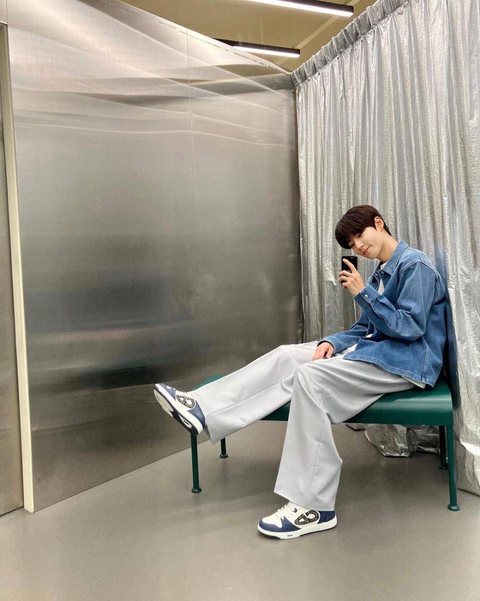 Hwang In Yeop (instagram.com/hi_high_hiy)