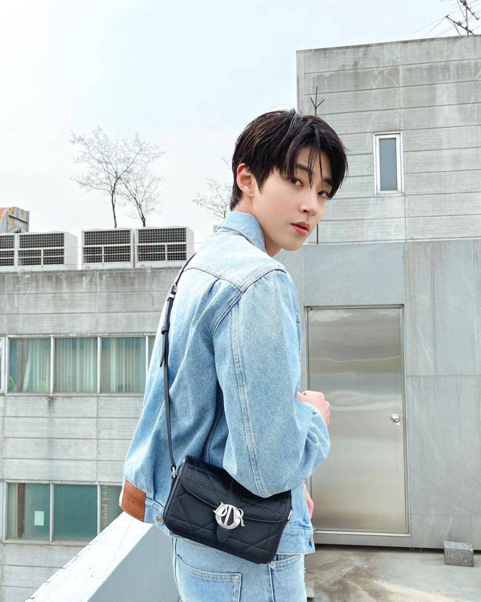 Hwang In Yeop (instagram.com/hi_high_hiy)