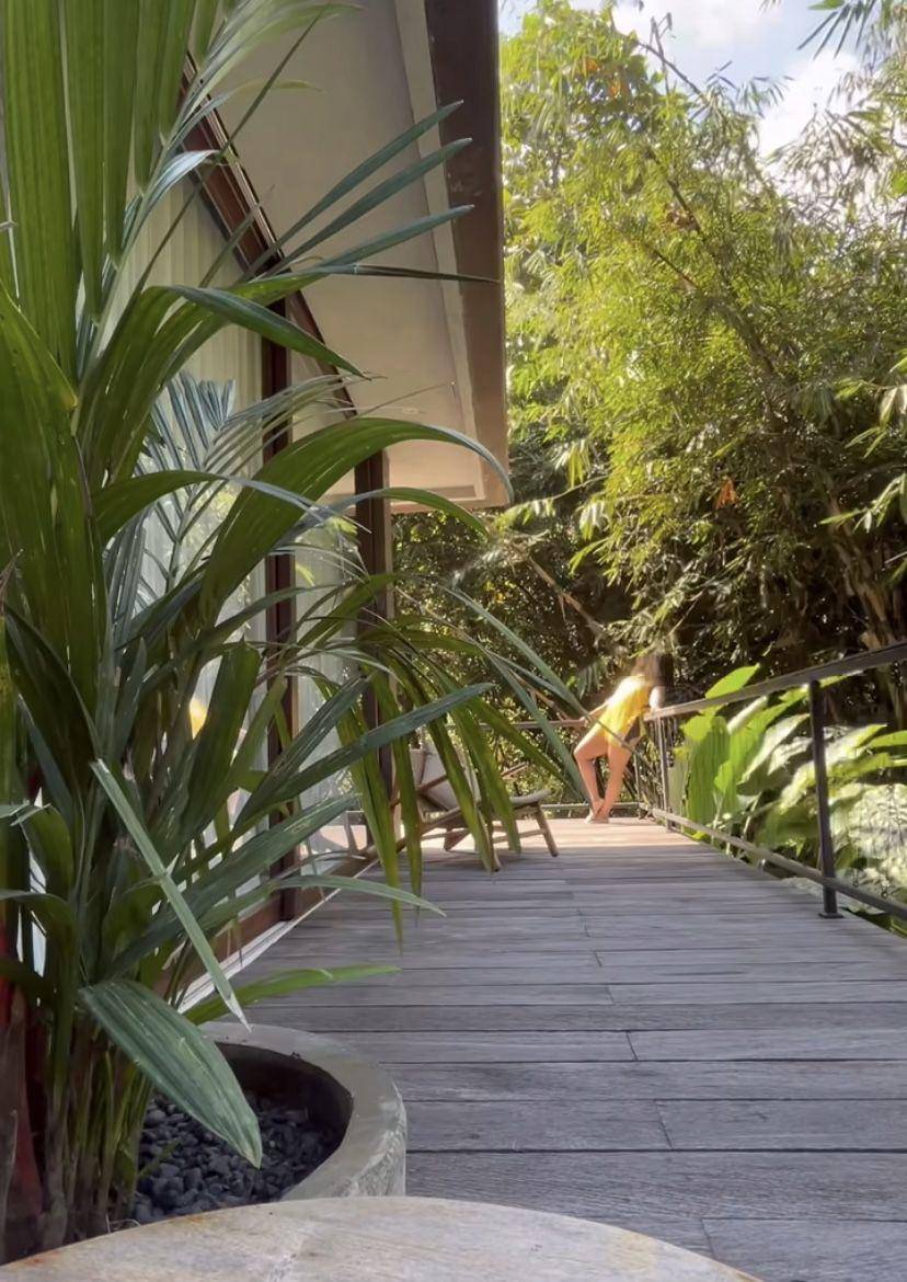 potret Sza sedang liburan di Bali (instagram.com/sza)