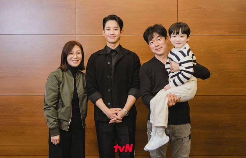 pemeran Choi Seung Hyo kecil di Love Next Door (Instagram.com/bina_sweets)