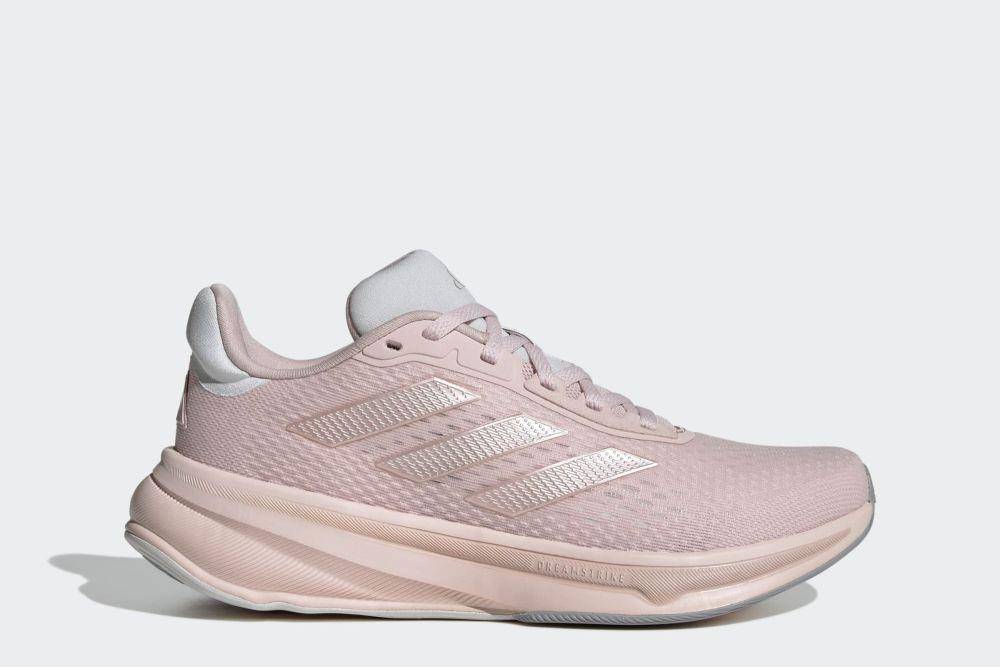Sepatu lari Adidas Response Super (adidas.co.id)