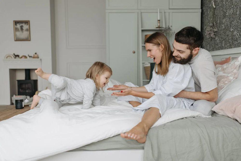 ilustrasi meluangkan waktu untuk anak(pexels.com/ Pavel Danilyuk)
