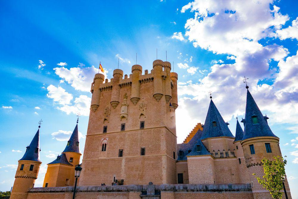 Kastil Alcazar (unsplash.com/Renato)
