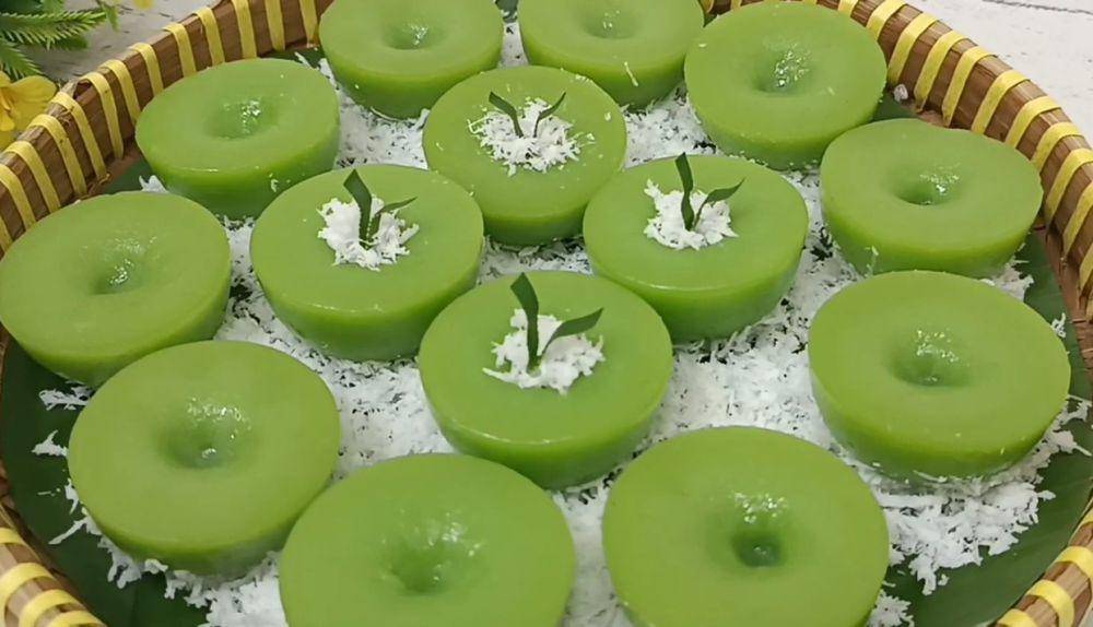 ilustrasi kue lumpang pandan (YouTube.com/Dapur Dessy)