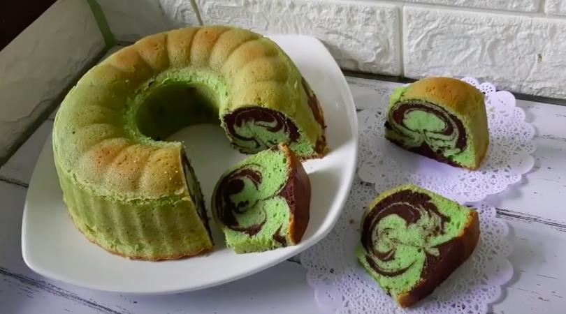 Resep Bolu Marmer Pandan yang Lembut dengan Aroma Menggoda