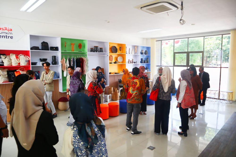 Gandeng UGM, Pos Indonesia Luncurkan PosAja UMKM Centre