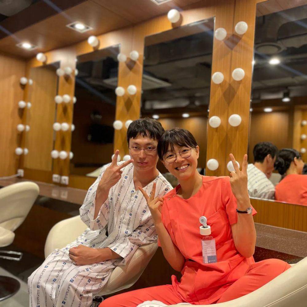 di balik layar drama Daily Dose of Sunshine (instagram.com/noon_company)