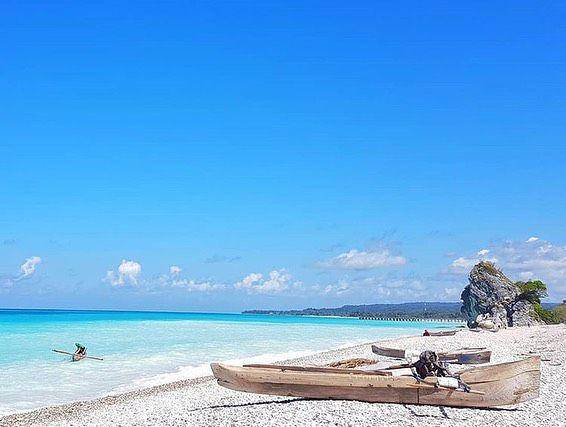 aktivitas seru yang ada di Pantai Kalbano Kupang, NTT (instagram.com/evinnoverisa)
