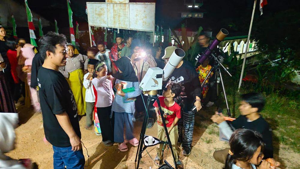 Tim KKN UGM dan OAIL Itera Gelar Program Astrowisata di Pesawaran