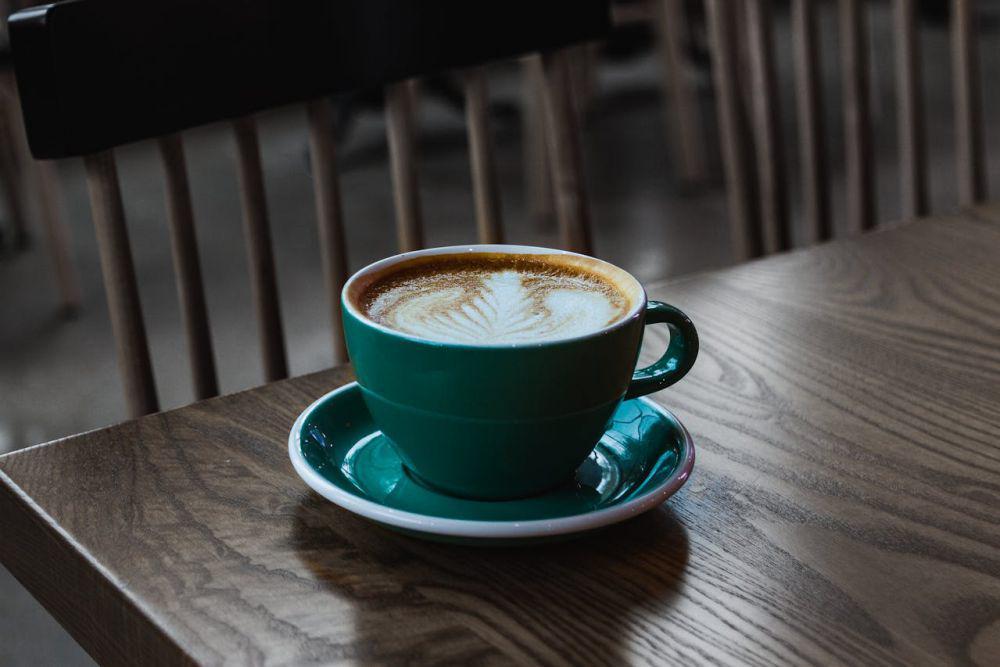 ilustrasi secangkir kopi (pexels.com/Ryan Horn)