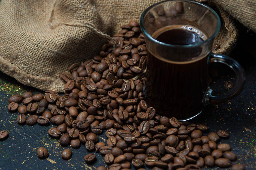 ilustrasi secangkir kopi (pexels.com/Boryslav Shoot)