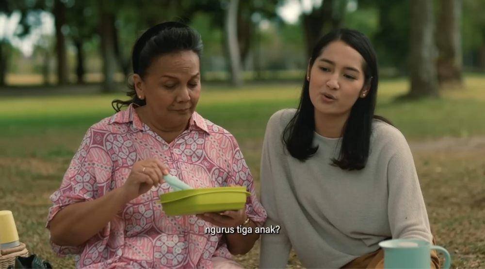 cuplikan film Just Mom (dok. Dapur Film/Just Mom | YouTube/Bioskop Online)