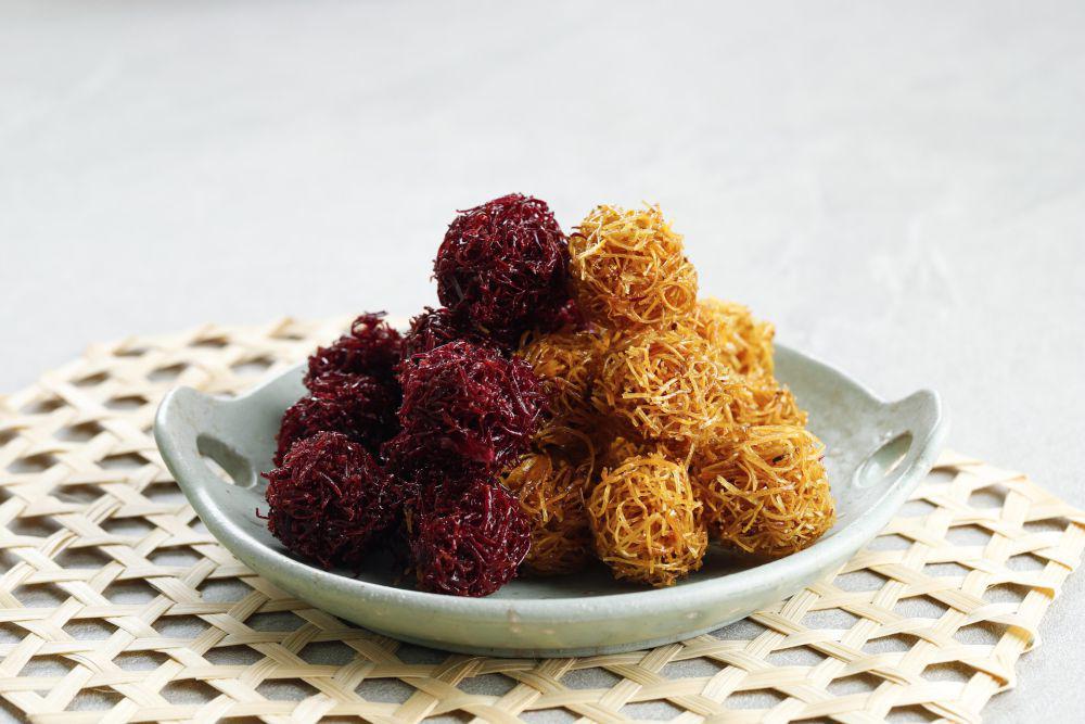 Resep Geruby Ungu dan Kuning, Bola Kremes Renyah untuk Camilan Seru