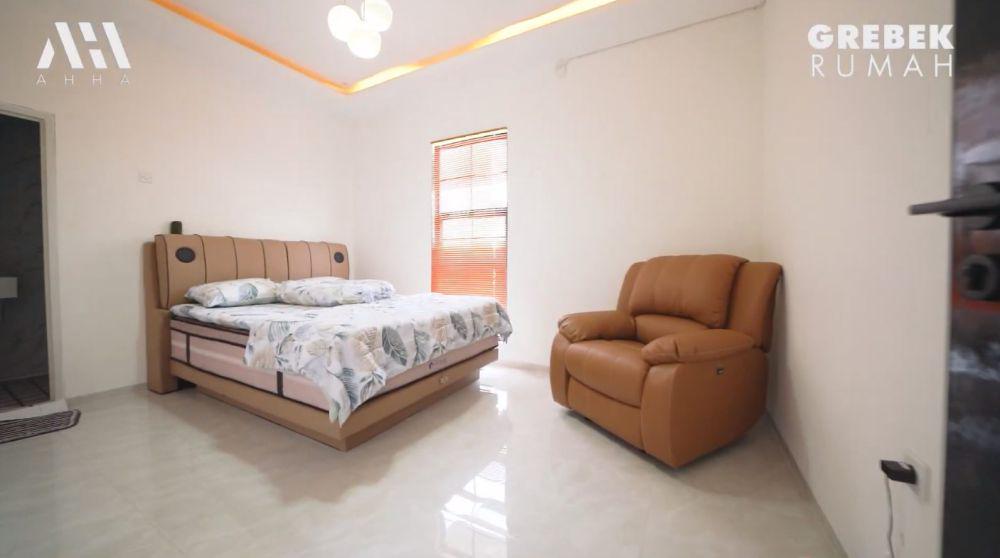 rumah Dustin Tiffani usai menikah (YouTube.com/Atta Halilintar)