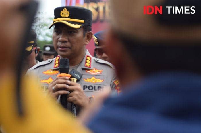 Kapolresta Banyumas Kombes Pol Ari Wibowo saat di lokasi sispamkota alun alun Purwokerto, Rabu (21/8/2024).(IDN Times/Cokie Sutrisno)