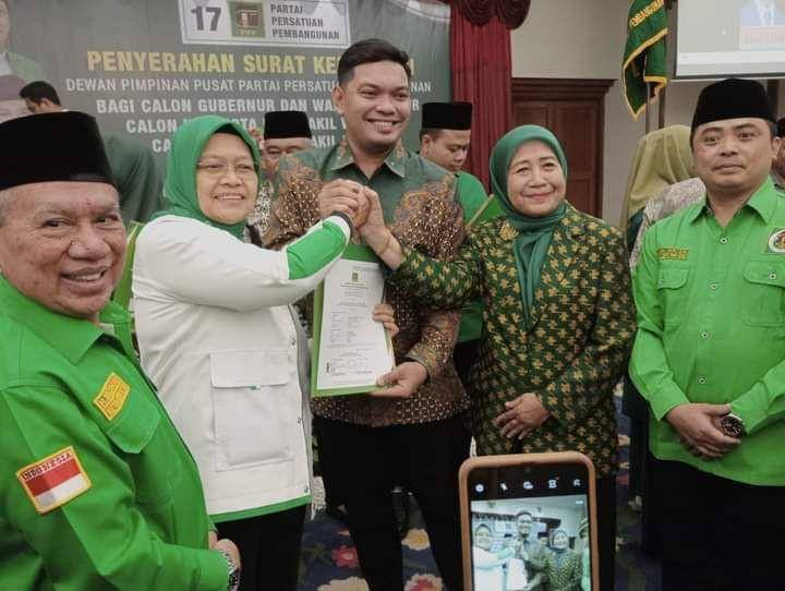 Foto Bapaslon Yandi-Rostiati ketika terima rekomendasi dari PPP (Dok/Istimewa)