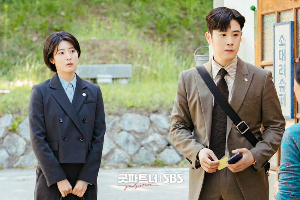 still cut drama Good Partner (instagram.com/sbsdrama.official)
