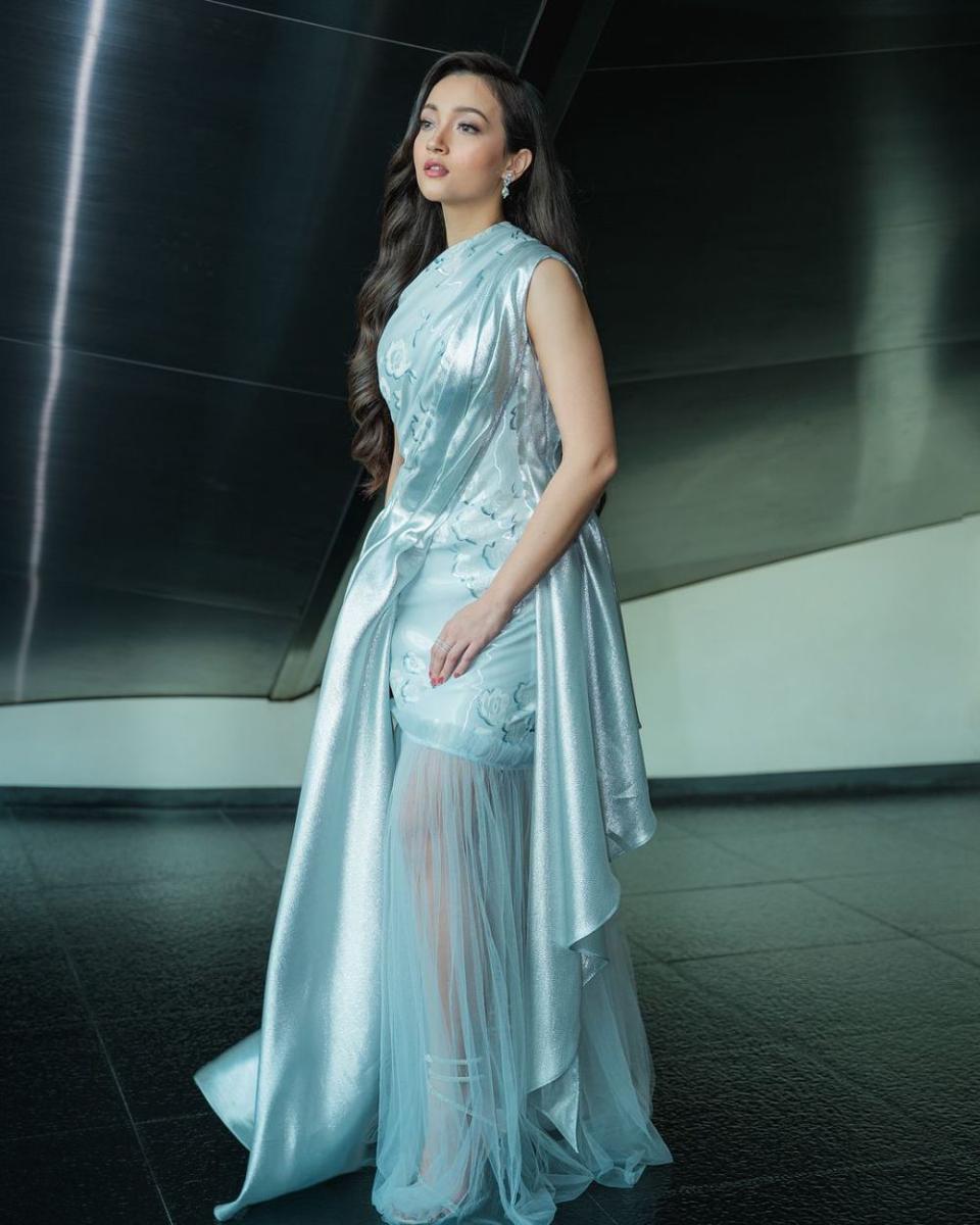 potret Megan Domani di gala premiere film Azzamine (instagram.com/megandomani1410)