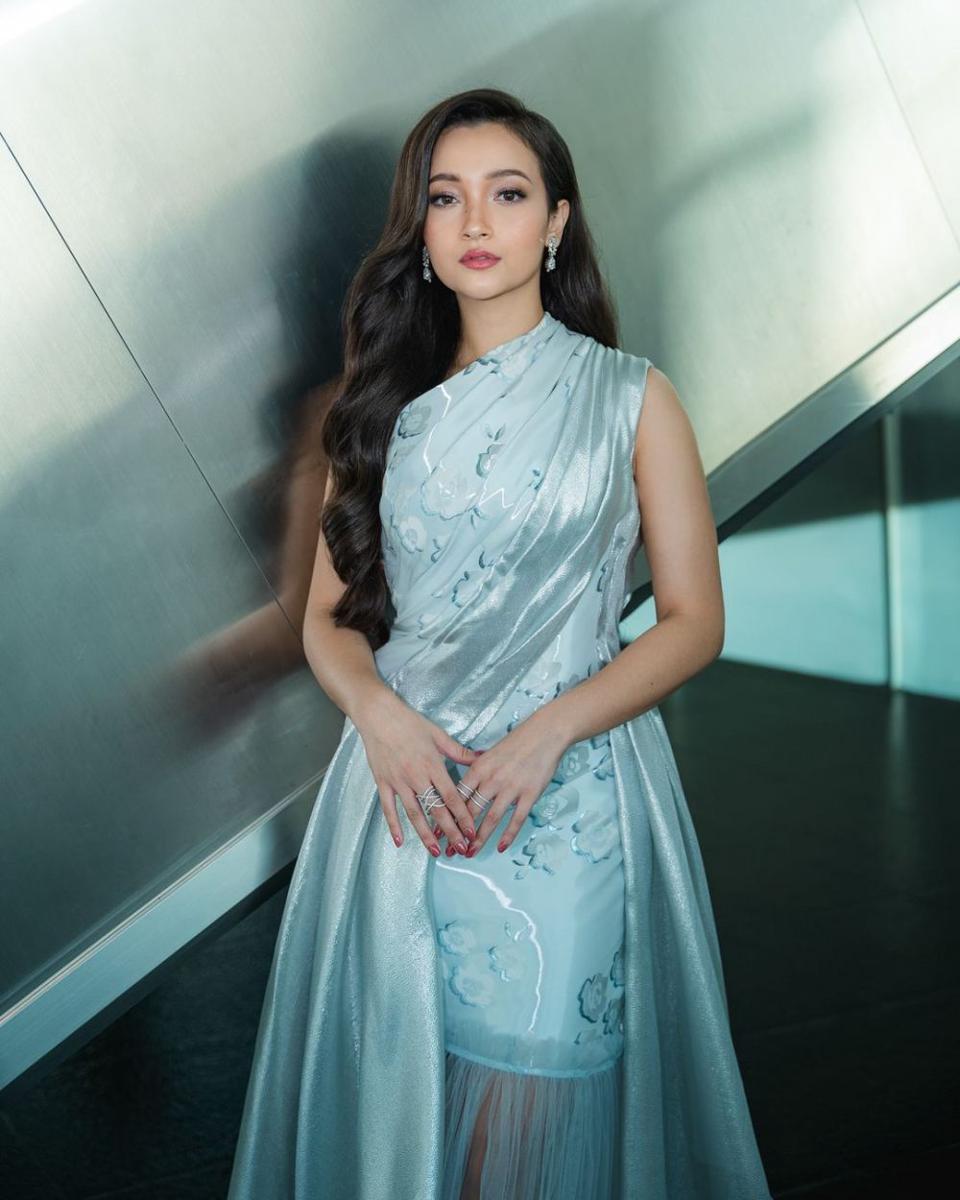 potret Megan Domani di gala premiere film Azzamine (instagram.com/megandomani1410)